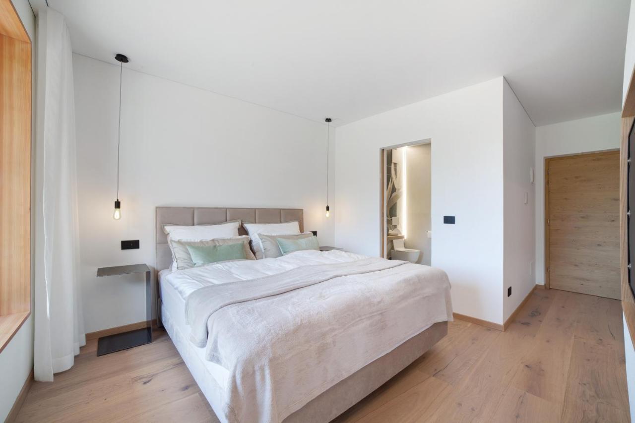Alivo Living Apartment Olivia Рифиано Екстериор снимка