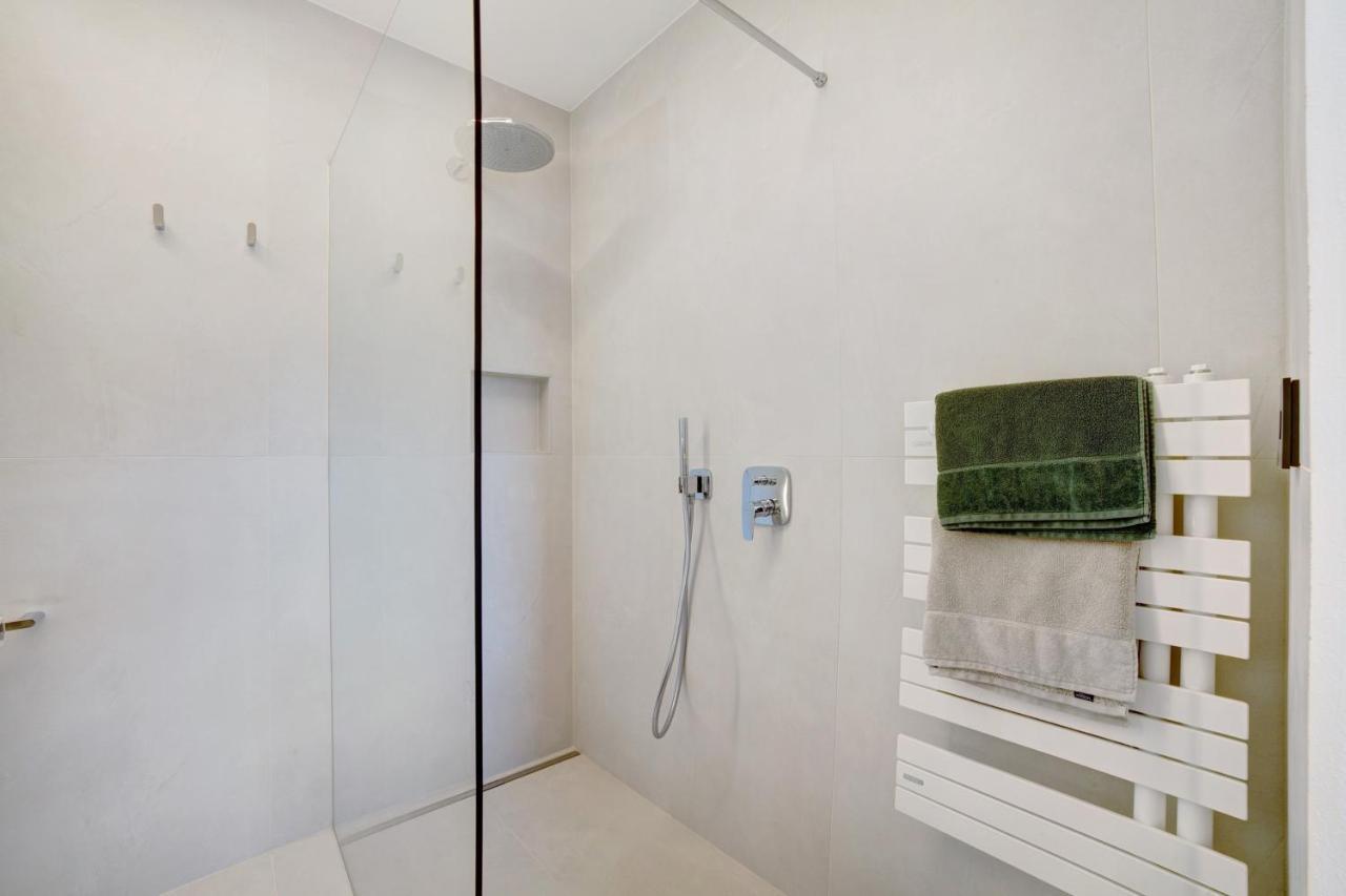 Alivo Living Apartment Olivia Рифиано Екстериор снимка