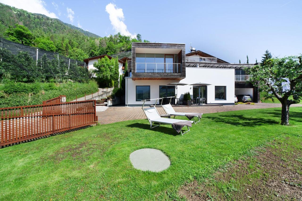 Alivo Living Apartment Olivia Рифиано Екстериор снимка